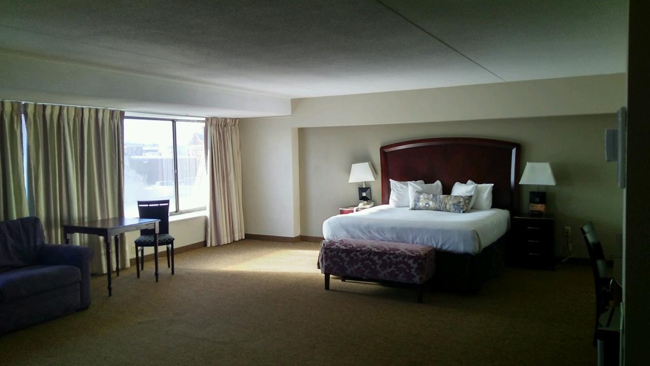 The Avalon Hotel And Conference Center Erie Exterior foto